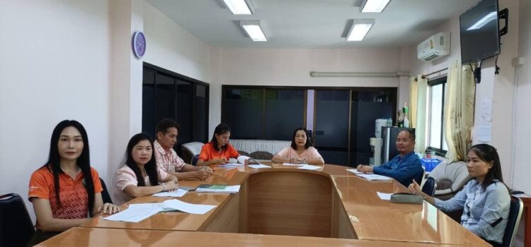 เทศบาลตำบลหนองยวง จัดประชุมคณะกรรมการสนับสนุนแผนพัฒนาท้องถิ่นเทศบาลตำบลหนองยวง ประจำปีงบประมาณ พ.ศ. 2567