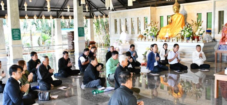 เทศบาลตำบลหนองยวง ร่วมพิธีทอดผ้าป่าสามัคคี เพื่อจัดตั้งกองทุนฟื้นฟูระบบเหมืองฝาย/สิ่งแวดล้อมลุ่มน้ำลี้ตอนเหนือ ณ วัดดอยหลังถ่ำ ตำบลศรีเตี้ย อำเภอบ้านโฮ่ง จังหวัดลำพูน