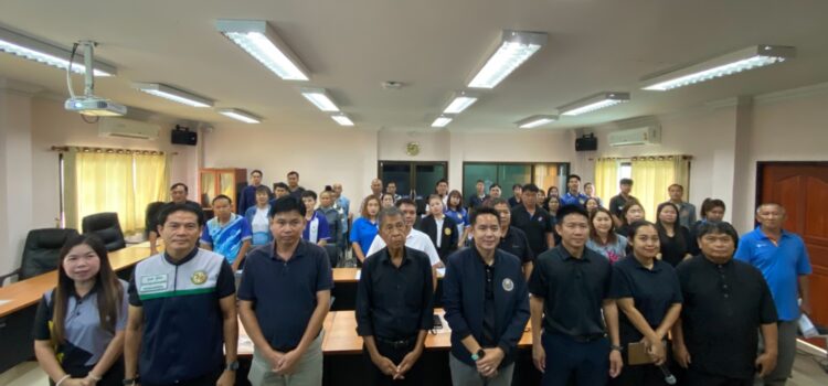 เทศบาลตำบลหนองยวง ร่วมกับสำนักงานทรัพยากรธรรมชาติและสิ่งแวดล้อมจังหวัดลำพูน จัดการอบรมเชิงปฏิบัติการเสริมสร้างศักยภาพชุมชนในการจัดการขยะพลาสติกอย่างมีส่วนร่วม ณ ห้องประชุมสภาเทศบาลตำบลหนองยวง อำเภอเวียงหนองล่อง จังหวัดลำพูน