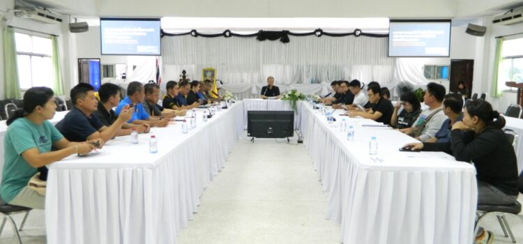 เทศบาลตำบลหนองยวง เข้าร่วมการประชุมวางมาตรการคุมเข้มร้านรับซื้อของเก่า เพื่อตัดช่องทางการจำหน่ายทรัพย์สินสูญหาย ณ หอประชุมที่ว่าการอำเภอเวียงหนองล่อง (หลังเล็ก) จังหวัดลำพูน