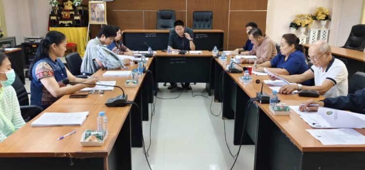 เทศบาลตำบลหนองยวง จัดการประชุมคณะกรรมการศูนย์พัฒนาเด็กเล็ก ณ ห้องประชุมเทศบาลตำบลหนองยวง ชั้น 2 อำเภอเวียงหนองล่อง จังหวัดลำพูน
